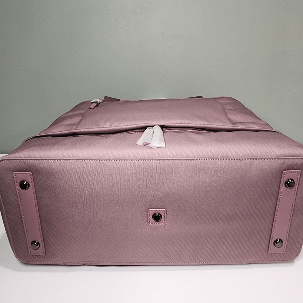 NEW Tumi Voyageur CARLYN 17.25” Weekender Tote Duffel Bag - HEATHER LINES PRINT - Picture 5 of 10